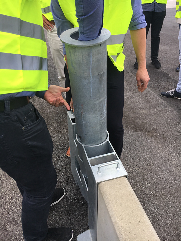 Bild på Flexconrer som monteras